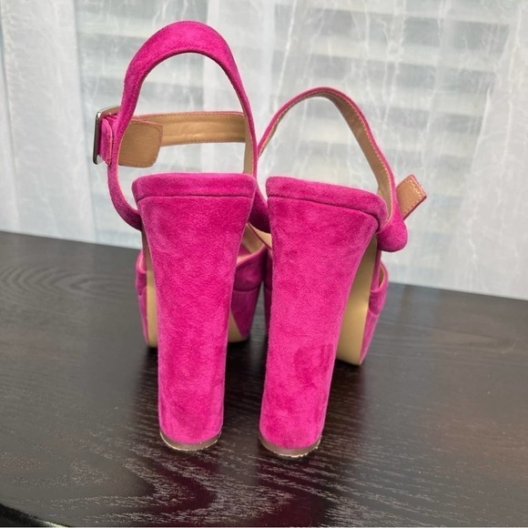 Steve Madden Jillyy Fuchsia Suede Heels. Size 9.5 - Picture 6 of 9